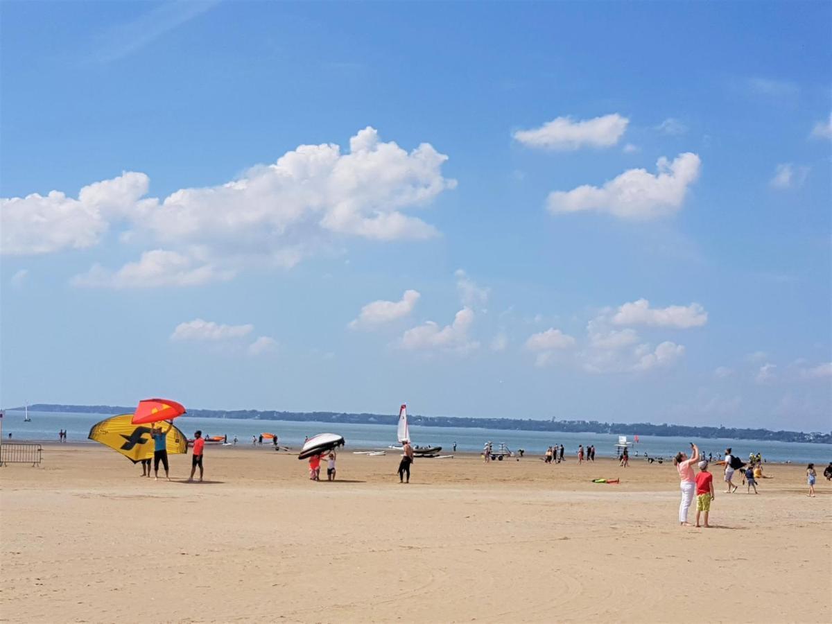 4 Star Village Cozy Chalet Near Beach サン・ブルヴァン・レ・パン エクステリア 写真